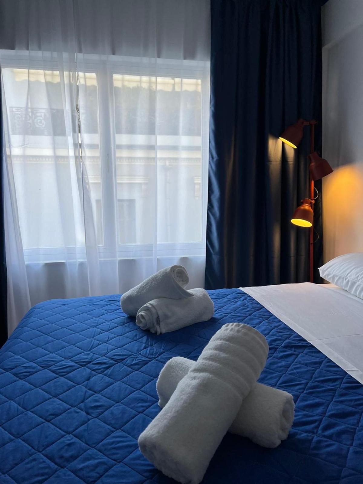 Voulis 45 Plaka Suite By Zeussuites Атина Екстериор снимка
